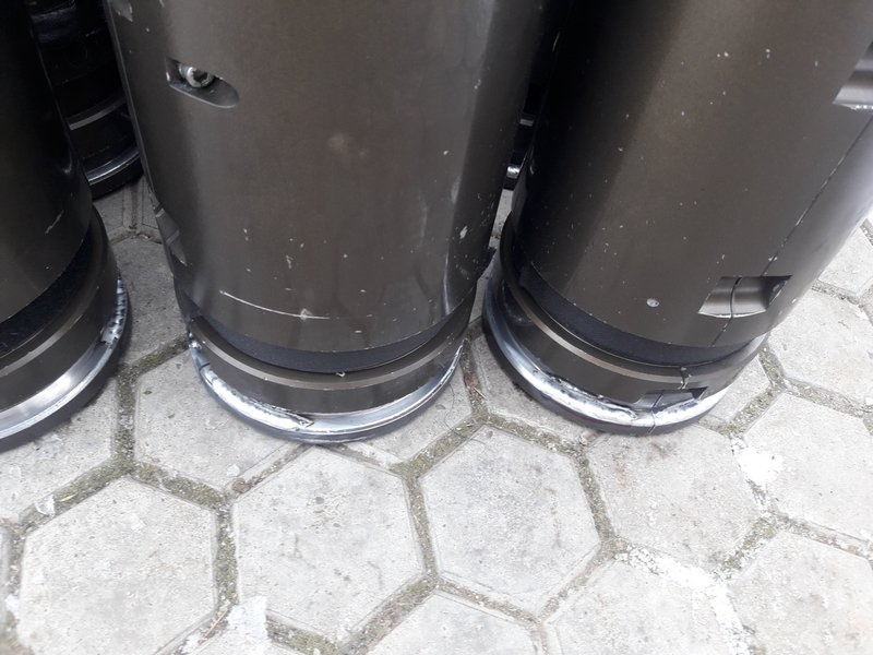 Vyvarenie upínacích plôch u foriem na pet fľaše